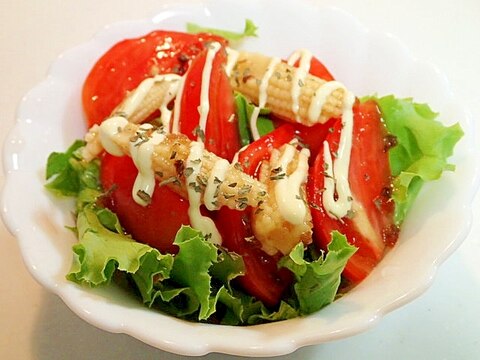 グリーンレタスとトマトとヤングコーンのサラダ